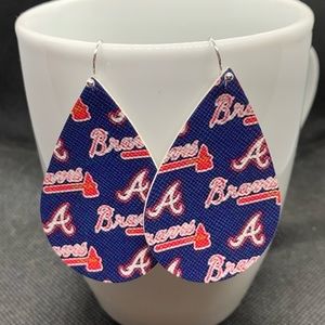 ⭐️2 FOR $10⭐️ Braves